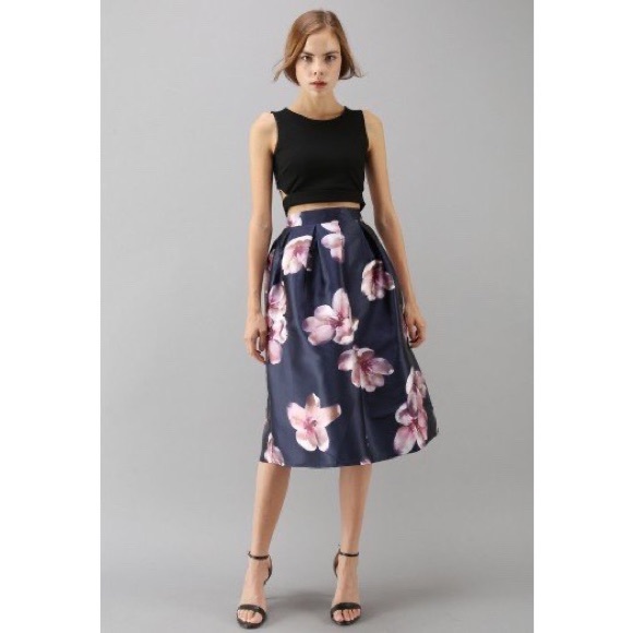 NWT peach blossom midi skirt - Picture 2 of 5